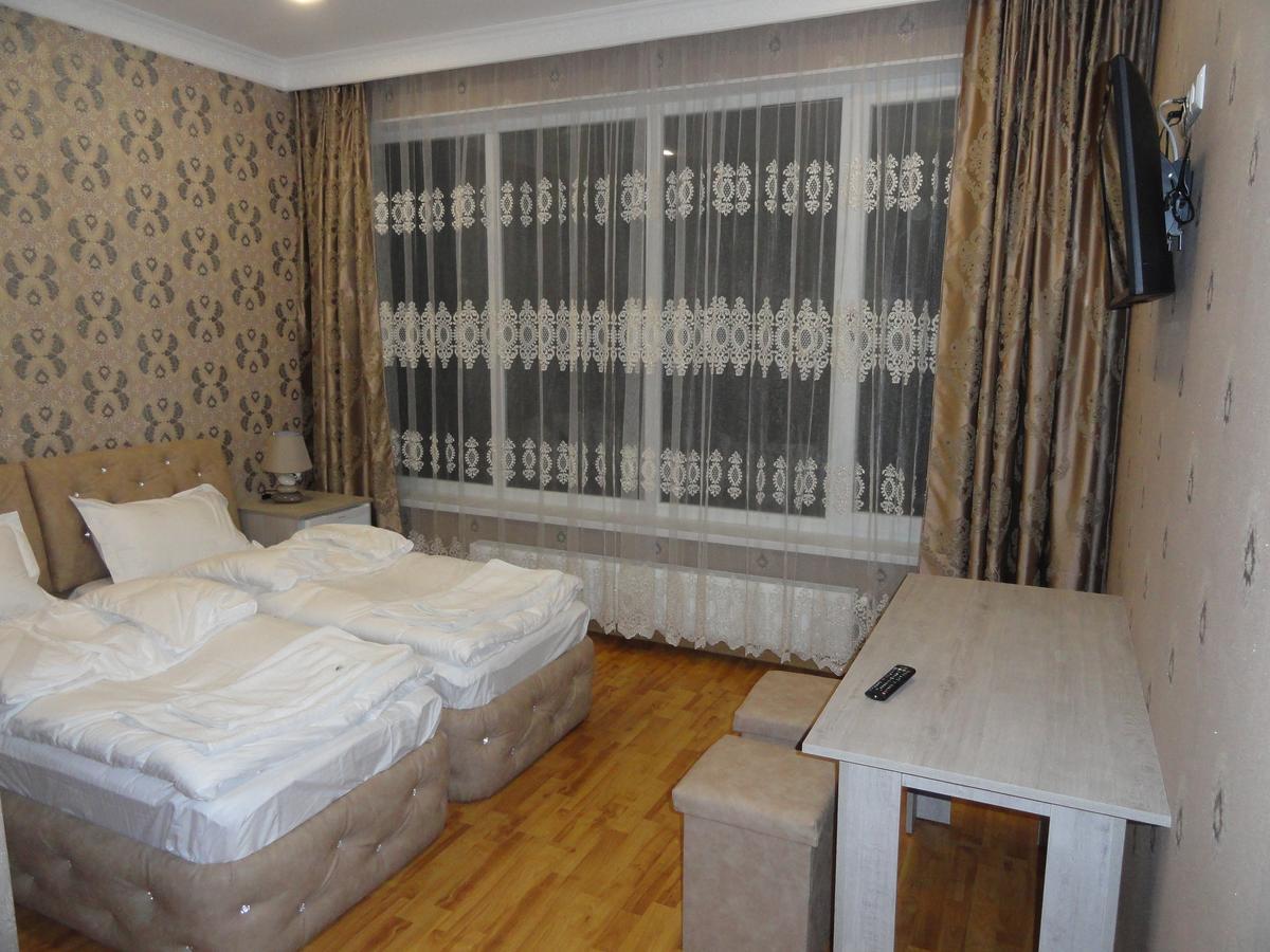 Sonya Hotel Ninotsminda Exterior photo
